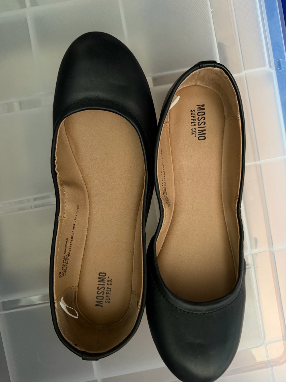 Mossimo Supply Co. Black Matte Ballet Flats